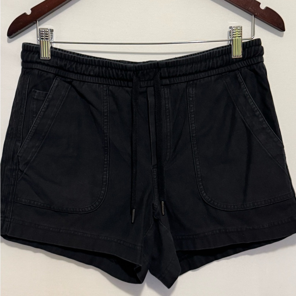 Athleta Black Cargo Shorts with‎ Elastic Waistband